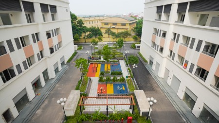 Đi đến slide 8