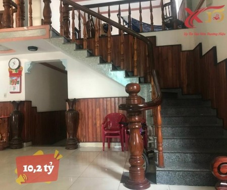 Bán nhà 1 trệt 1 lầu 253m2 sổ riêng thổ cư, gần trường THCS phường Bình Đa
