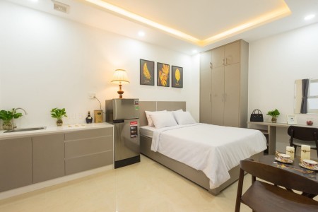 Dòng tiền Lâm Văn Bền dt 175m2 9 tầng thang máy 40 phòng cho thuê 240 triệu/tháng, giá 43.5 tỷ