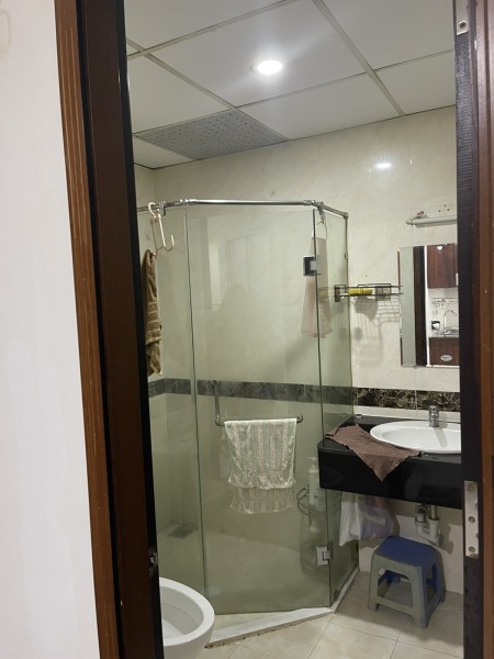 Tôi cho thuê căn hộ Giai Việt Q8, 2pn 2wc full nội thất