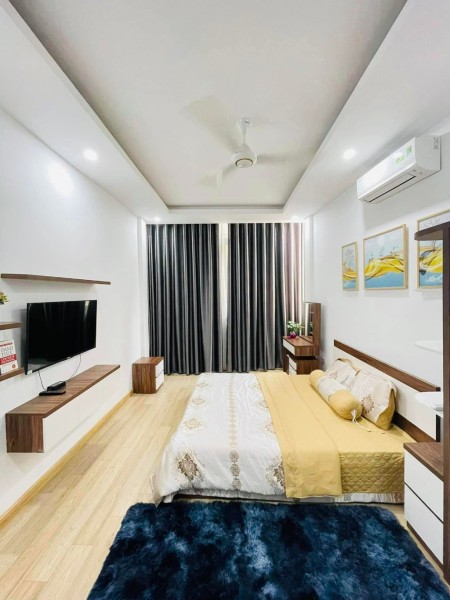 Bán nhà đường Lã Xuân Oai Quận 9 với 5 tỷ có ngay nhà 3lầu, 4PN + 4WC