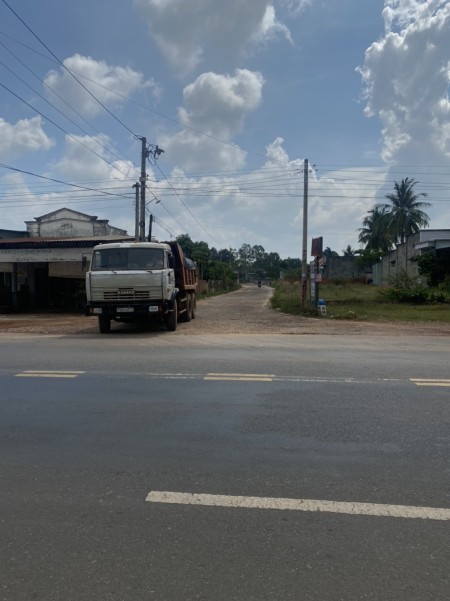 Bán đất tây ninh huyện Châu Thành liên hệ 0908075716, đường lớn