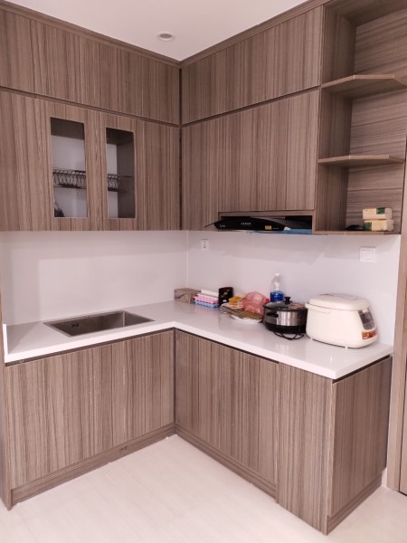 Cần bán căn hộ chung cư 75m2, 3 phòng ngủ giá 2,4 tỷ tại Vinhomes Ocean Park