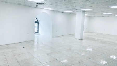 Cho thuê văn phòng toà nhà D'Office tại Thành Thái, tiện ích đầy đủ