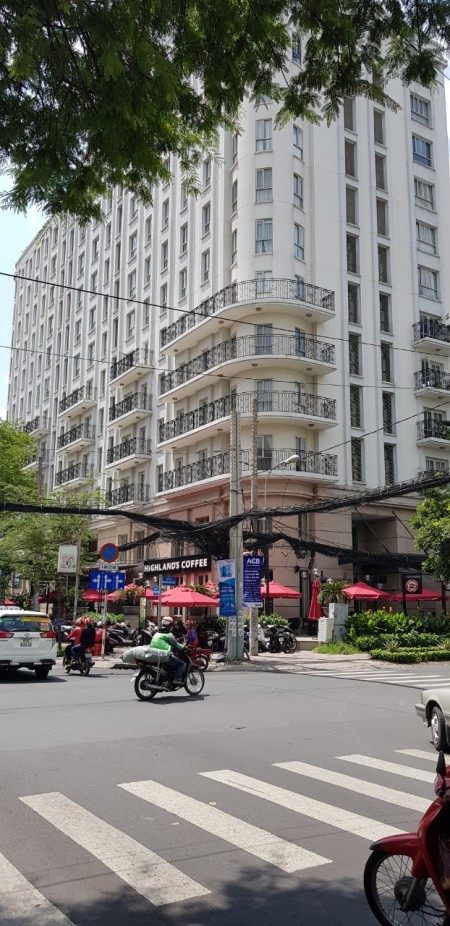 Cho thuê Saigon Pavillon, 63m2, 1PN/1WC, full NT, 25tr/tháng bao phí quản lý