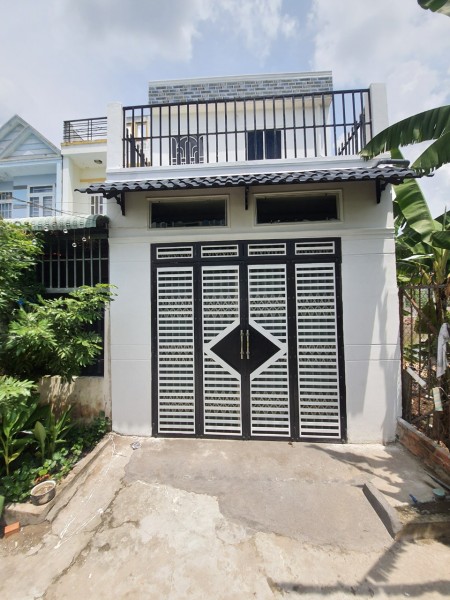 Nhà ngã 3 Tân Kim DT 96m² giá rẻ hạ ngay 100 triệu