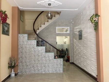 Cho thuê nhà mới, Quận Bình Thạnh 144m² khu An ninh, lịch sự hẻm xe hơi ần trường học, chợ, Ở ngay