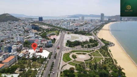 Đi đến slide 4