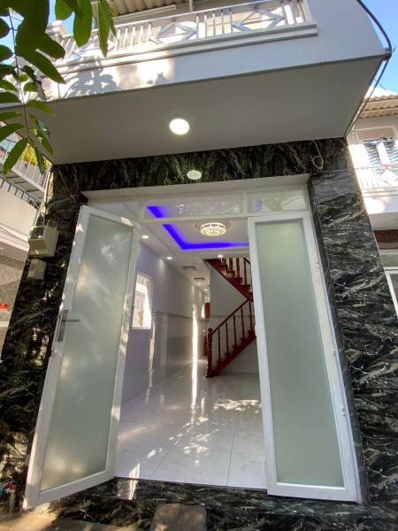Cần tiền nên bán gấp nhà diện tích 75m2 đường Tô Hiến Thành giá chỉ 2,8 tỷ