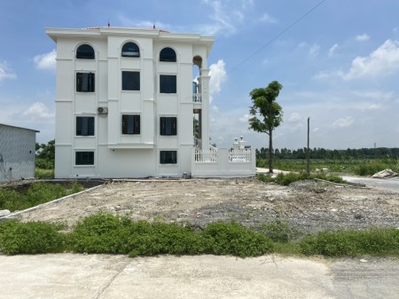Cần Bán Lô Góc Đấu Giá Doãn LK1 Lô 14 Khu Đại Học Nam Cao Hà Nam