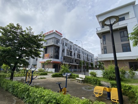 Đi đến slide 4