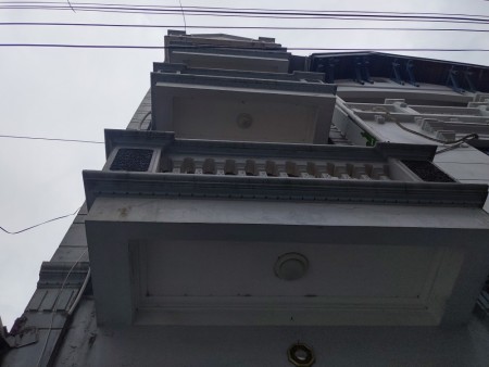 Bán nhà Dịch Vọng, gần tòa nhà FLC Twintower Cầu Giấy, Chợ dịch vọng, 4 tầng, 44m2, nhỉnh 5 tỷ