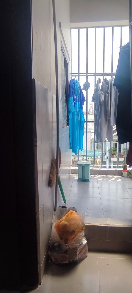 Cần tìm 1 bạn nam ở ghép phòng sạch sẽ ban công khu an ninh