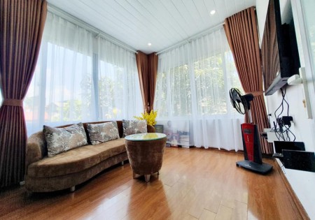 Bán nhà phố Ngọc Thuỵ Long Biên, ô tô đỗ cửa gần cầu Long Biên, chợ, TTTM Mipec