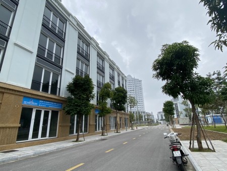 Cần bán nhà phố Thương Mại 2 mặt tiền Eurowindow Park City