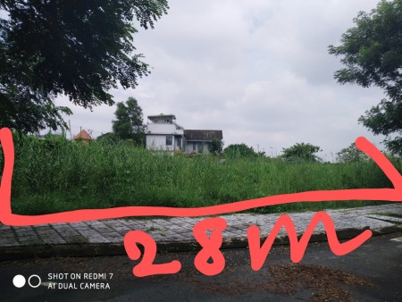 Bán đất biệt thự ven ông thuộc dự án đại học mở Quận 9, giá tốt