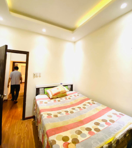Bán nhà Xuân Đỉnh, đẹp lung linh, 5 tầng khu an ninh nhỉnh giá 4 tỷ đồng