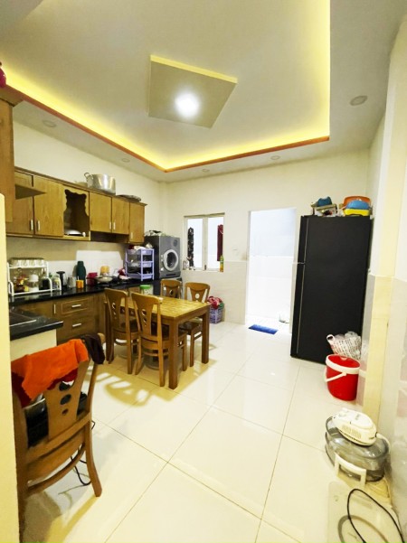 Bán nhà 1 lầu hẻm 588 đường Huỳnh Tấn Phát, Phường Tân Phú, Quận 7