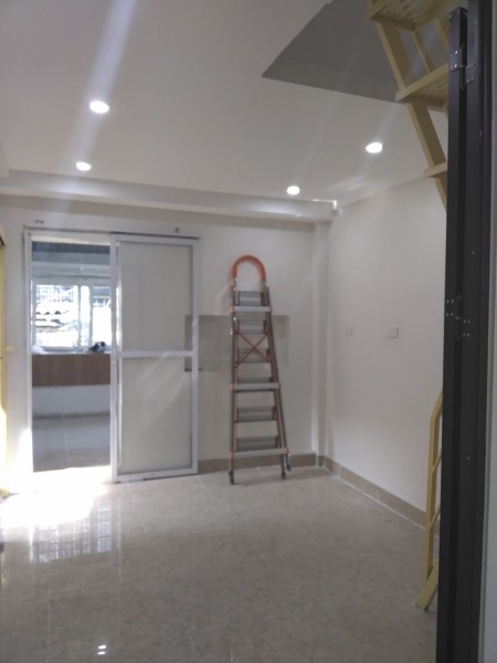 Nhà 2 tầng diện tích sử dụng 70m2, ngõ 42 phố Bùi Ngọc Dương