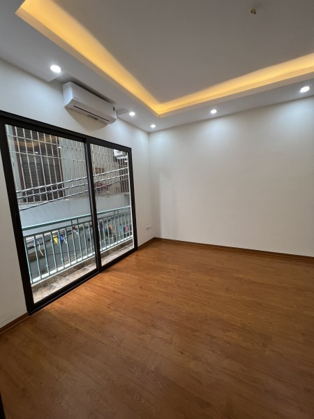 Bán nhà chính chủ Văn Quán, Quận Hà Đông, 5 tầng có sổ hồng riêng