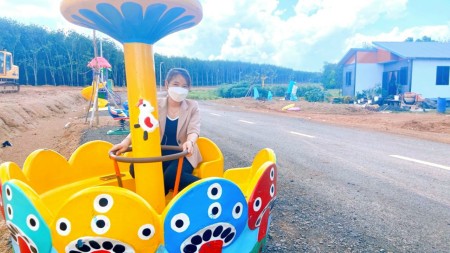 Đất thổ cư gần thành phố Đồng Xoài giá rẻ sổ sẵn, bàn giao ngay