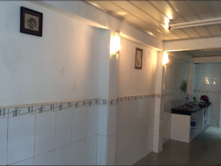 Cho thuê nhà ngay đường Lý Chính Thắng, nằm góc Hai Bà Trưng thuộc chợ Tân Định giá tốt