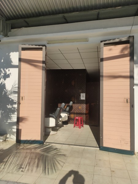 Bán nhà 4 tầng đẹp full nội thất có thể dọn vào ở ngay khu dân trí cao