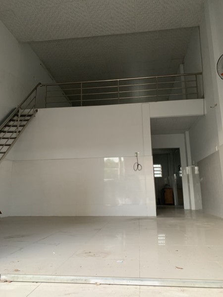 Bán nhà 5.6x14m hẻm 1 sẹc cách 20m, đường Phạm Văn Đồng, thị trấn Long Thành Đồng Nai