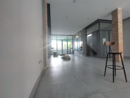 50 triệu/tháng cho thuê nhà mặt tiền Quận Tân Bình ngang 8 chiều dài 20