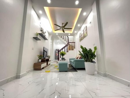 Thuỵ Khê nhà đẹp lô góc rất gần phố 2 mặt thoáng cho thuê hoặc ở đều được