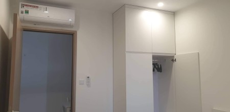 Bán Căn Hộ Cao Cấp Siêu Rẻ 2PN+1 2WC 68m2 Full Nội Thất , Giá 1,8 tỷ - Vinhomes Ocean Park