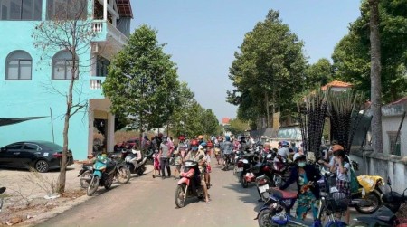 Đi đến slide 4
