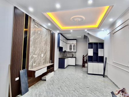 Bán nhà nguyên căn Văn Quán, Hà Đông dtsd 34m2 5 tầng mặt tiền 4m giá 6,5 tỷ