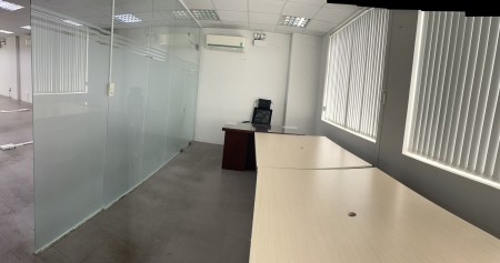 Cho thuê văn phòng Quận 2, giá tốt gần Đảo Kim Cương, tiện ích đủ