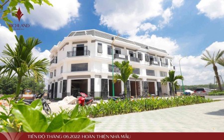 Đi đến slide 8