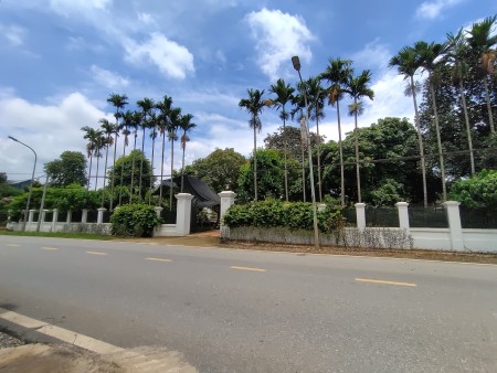 Quá đẹp, Tôi chính chủ bán đất trục chính Hòa Thạch 213 m2 có 2 mặt tiền giá 26tr/m2