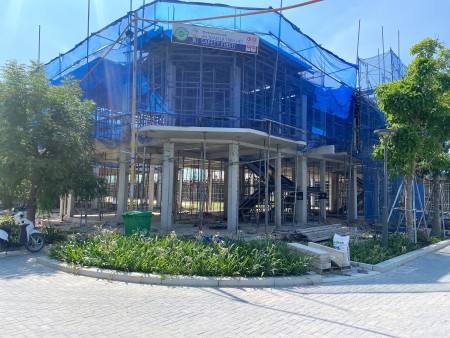 Đi đến slide 8