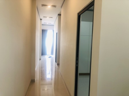 Bán nhà nguyên căn 2 lầu thổ cư khu phố 3 Trảng Dài, giá: 4 tỷ 950 triệu