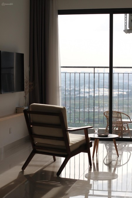 Kẹt tiền nên bán gấp CH 2PN 1WC, DT 59m2, 2.230 tỷ (bao tất cả) tại dự án Vinhomes Grand Park