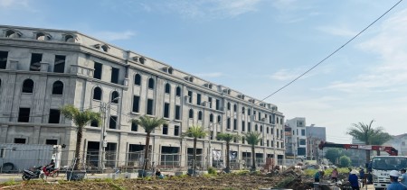 Đi đến slide 4