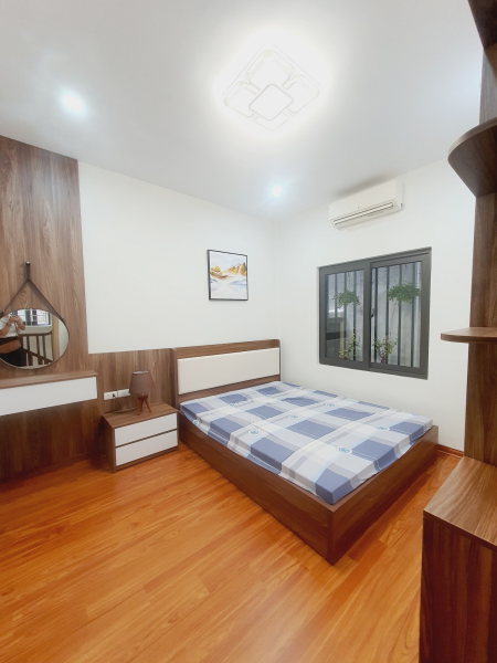 {CỰC HIẾM} Nhà mới ở ngay Minh Khai, vài bước chân tới ngõ ôtô, 41m2, 5 Tầng giá nhỉnh 4tỷ