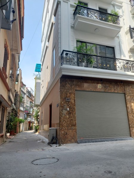 Nhà VIP lô góc có thang máy, Gara ô tô DT 54m² x 5 tầng, giá 13,9 tỷ đồng