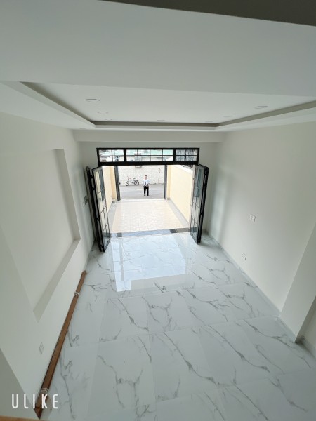 Cần bán biệt thự sân vườn đường 17 Quốc Lộ 13 Thủ Đức giá tốt đầu tư
