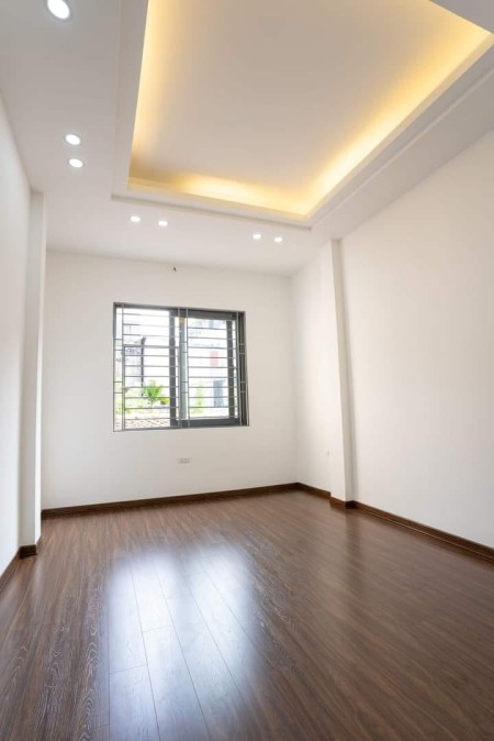 Bán nhà Minh Khai Quận Hai Bà Trưng 36m x 5 tầng, MT 3.2m, giá 4.39 tỷ