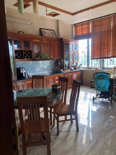 Mặt kinh doanh mọi thể loại Phù Khê, Từ Sơn, vị trí đỉnh, toà biệt thự 5 tầng mới