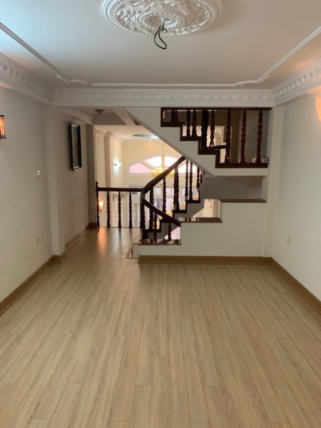 Chính chủ bán nhà Lãng Yên, Hai Bà Trưng, 38m² x 4 tầng, giá 2,8 tỷ đồng