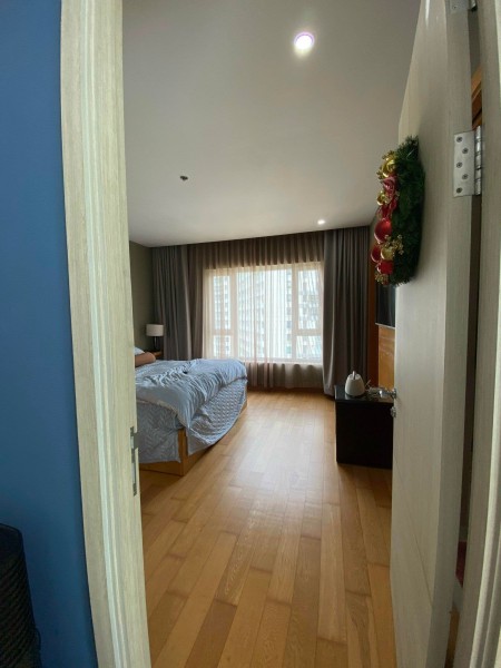 Bán gấp căn hộ 2PN tháp Brilliant 2 mặt view ở Đảo Kim Cương giá tốt 9,8tỷ(đã có sổ) có thương lượng