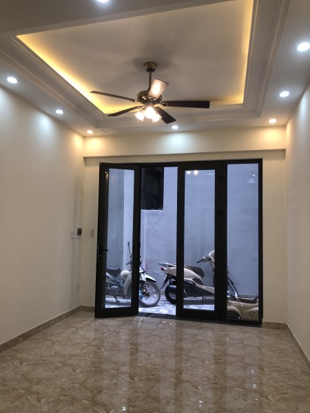 Cho thuê nhà riêng mới xây đẹp tiện nghi đầy đủ phù hợp hộ gia đình