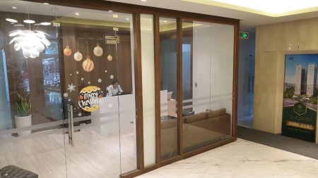 Cho thuê mặt bằng 82 Võ Văn Tần, quận 3 - DT 210m², giá chỉ 720 nghìn/m²/tháng cố định 2 năm