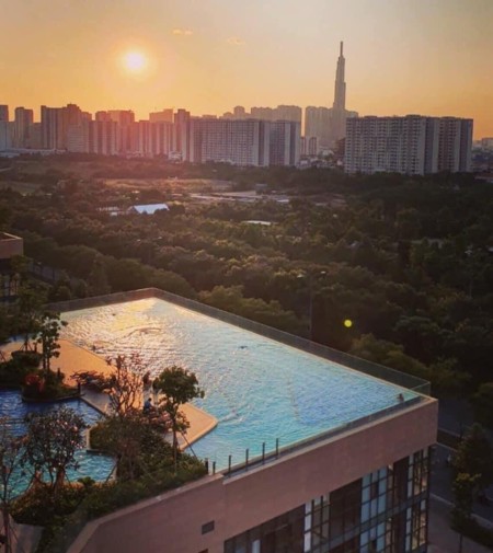 Cho thuê 2 phòng ngủ tầng cao, view thoáng siêu rẻ chỉ 14 triệu The Sun Avenue